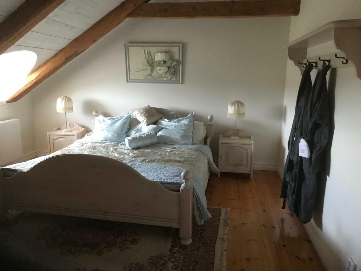 Ameriden Bed And Breakfast Godeby Екстер'єр фото