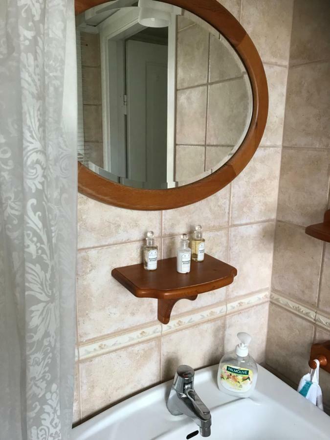 Ameriden Bed And Breakfast Godeby Екстер'єр фото